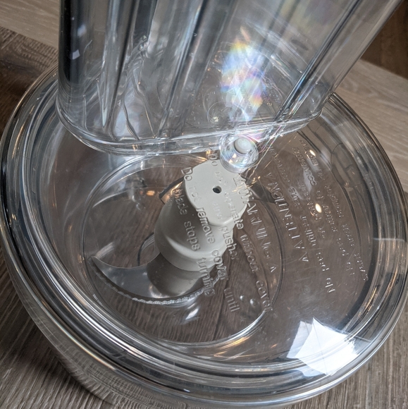 SOLD - KitchenAid Pro Line Food Processor - Complete - KPFP850OB1 - Picture 2 of 5